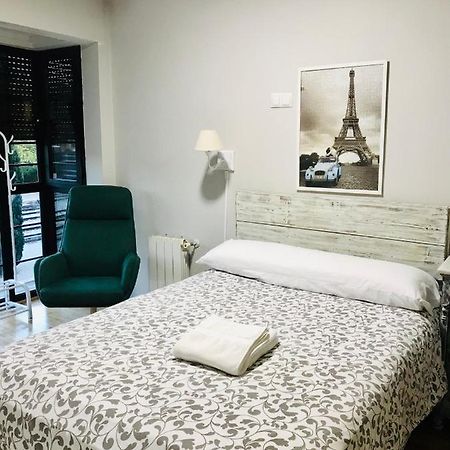 Rooms Suite Planetario Madrid Buitenkant foto