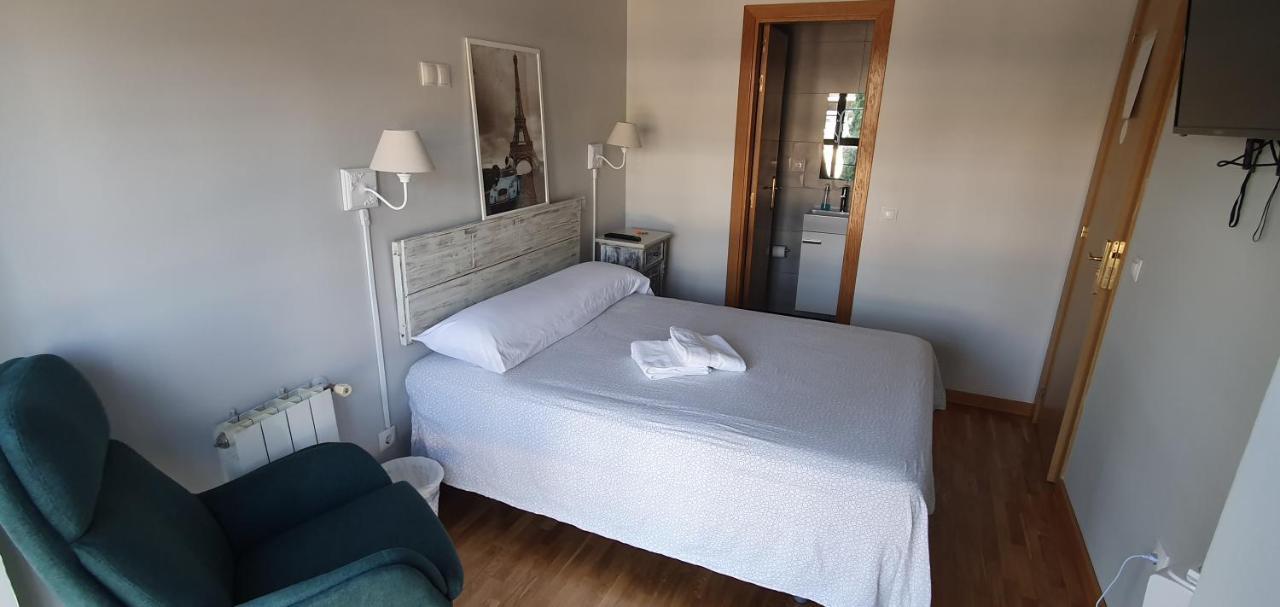 Rooms Suite Planetario Madrid Buitenkant foto